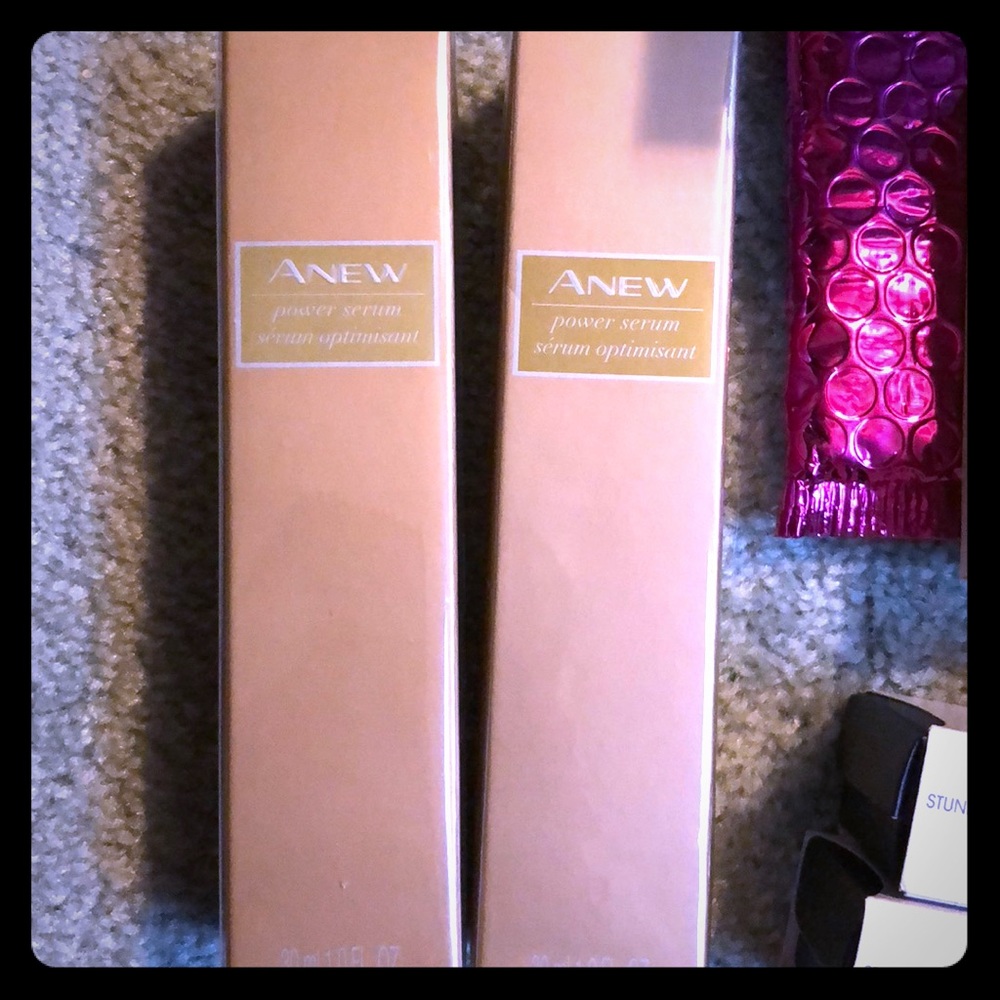 Anew power serum